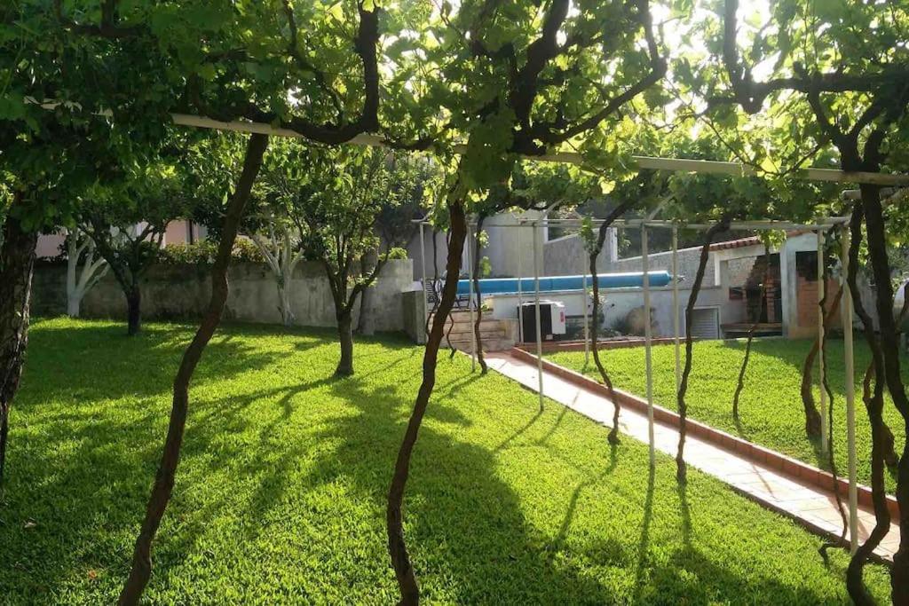 Citrus Tree House, Private Pool And Garden. Villa Angeja Kültér fotó